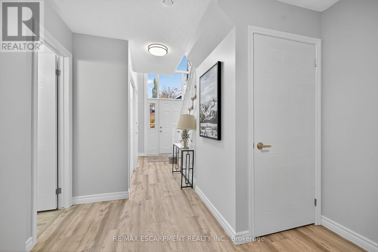 11 - 54 Argyle Street S, Haldimand, Ontario  N3W 1H9 - Photo 21 - X12525850