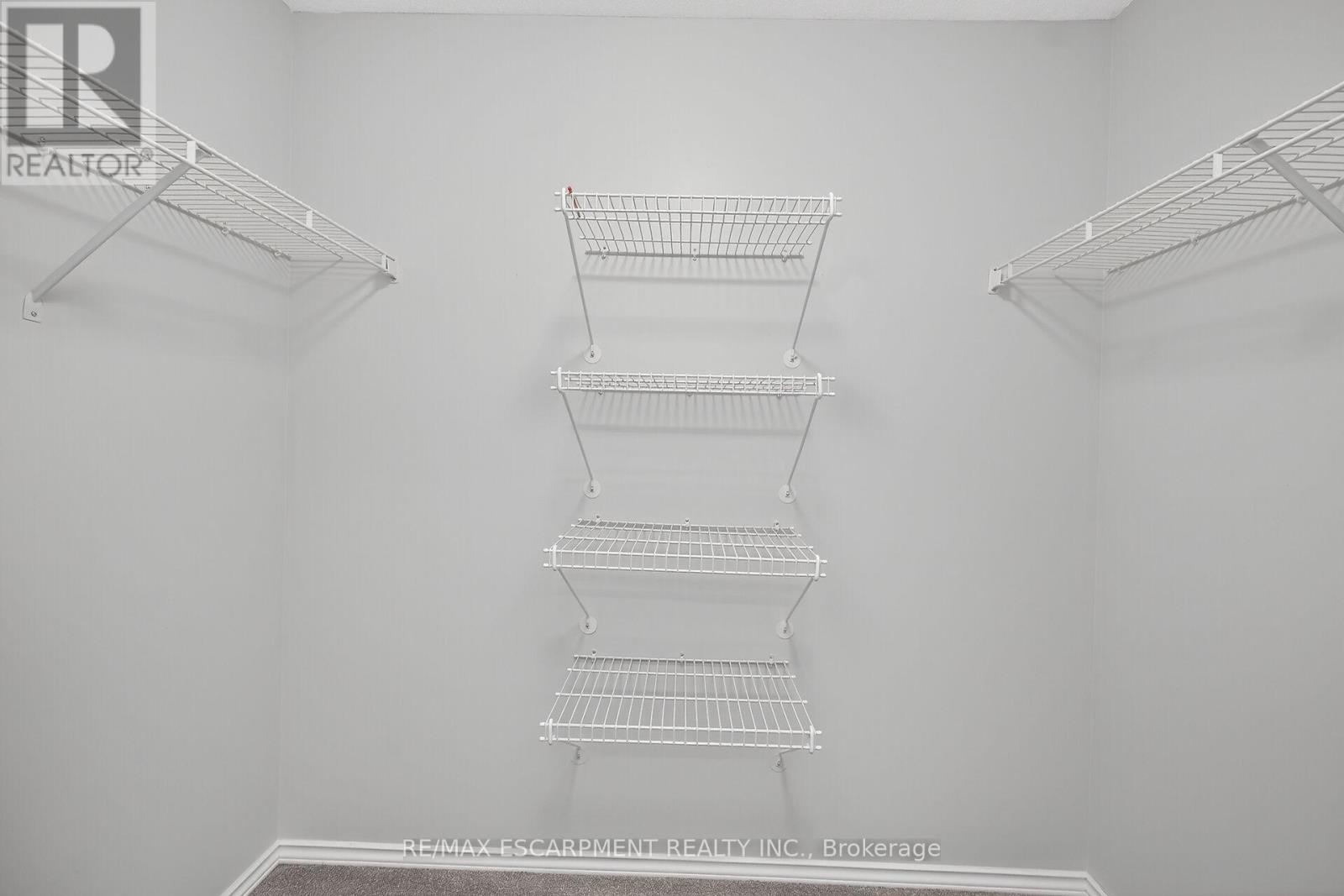 11 - 54 Argyle Street S, Haldimand, Ontario  N3W 1H9 - Photo 32 - X12525850