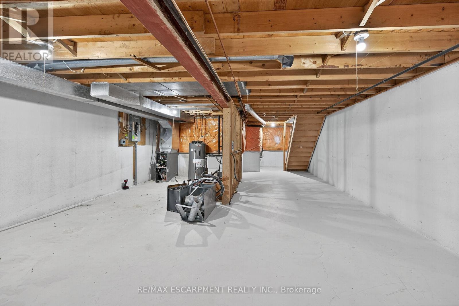 11 - 54 Argyle Street S, Haldimand, Ontario  N3W 1H9 - Photo 37 - X12525850