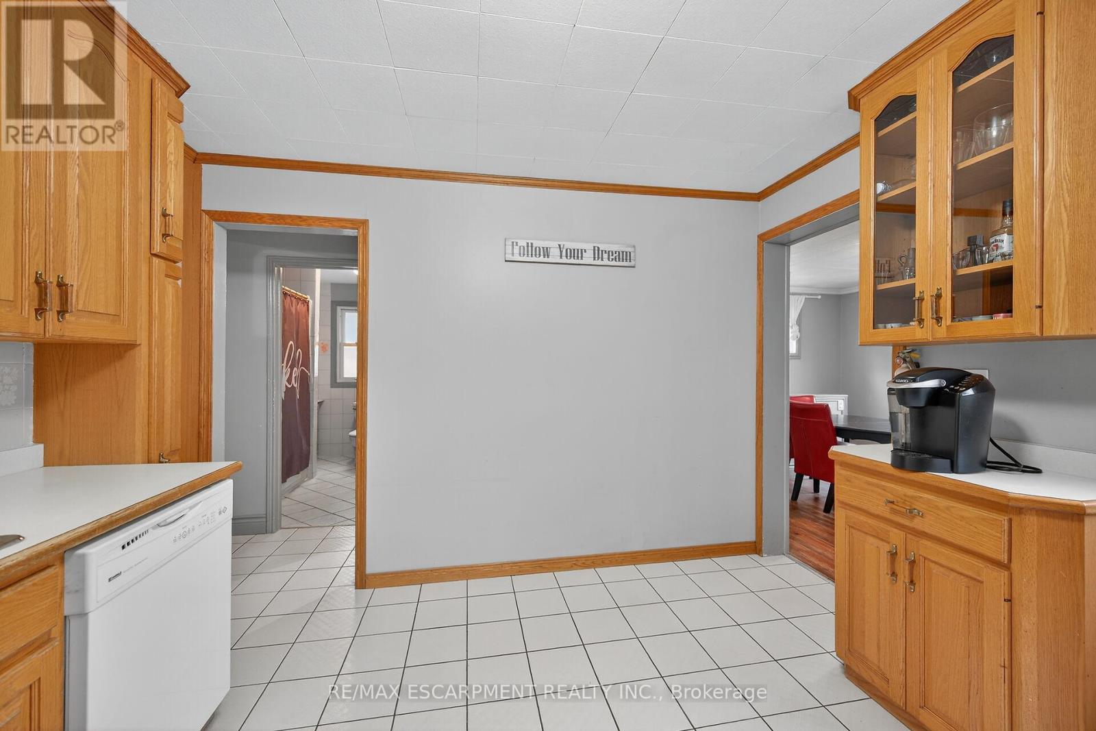 49 East 33rd Street, Hamilton, Ontario  L8V 3S9 - Photo 14 - X12525886