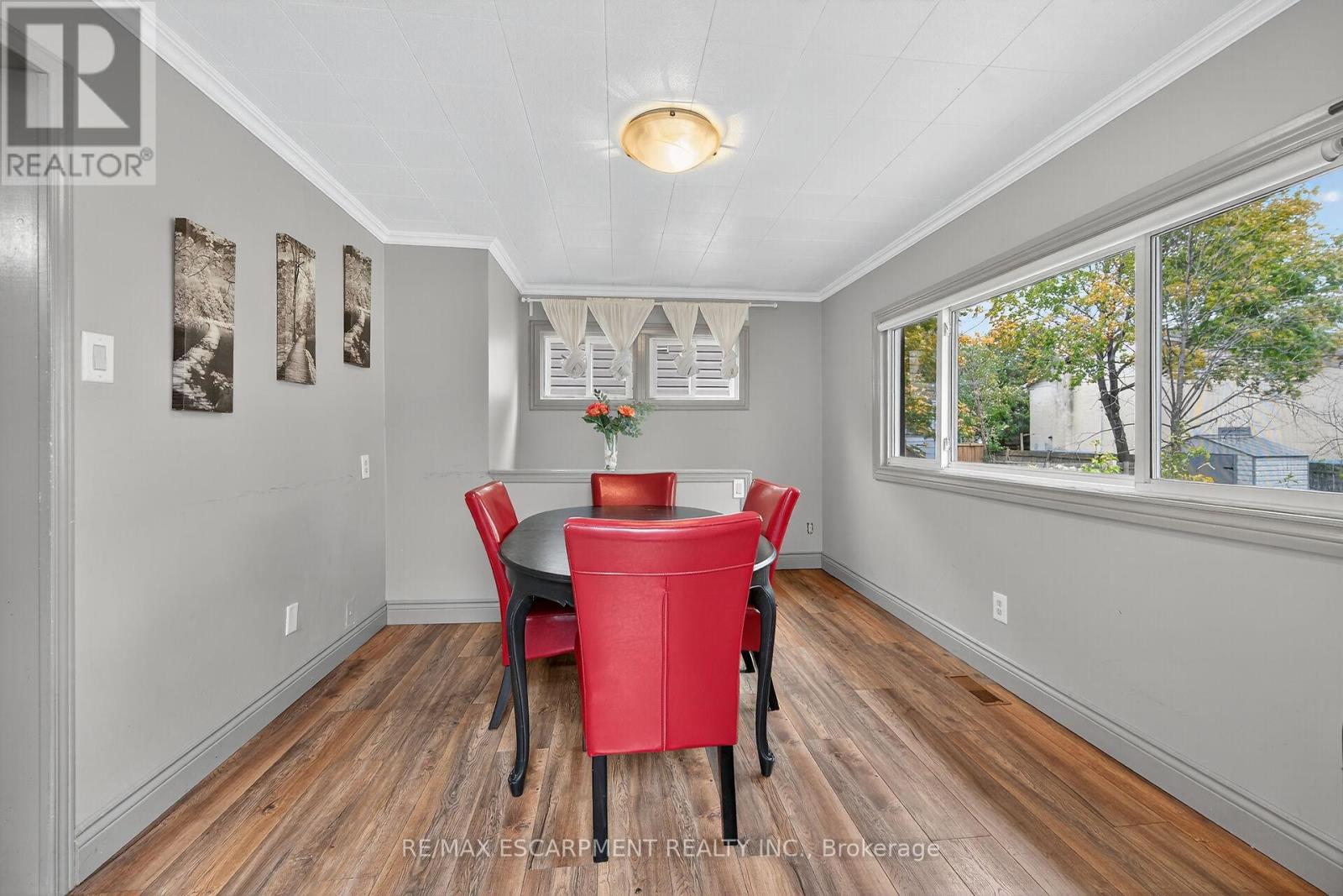 49 East 33rd Street, Hamilton, Ontario  L8V 3S9 - Photo 18 - X12525886