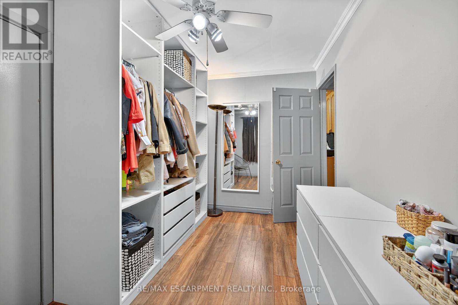 49 East 33rd Street, Hamilton, Ontario  L8V 3S9 - Photo 21 - X12525886