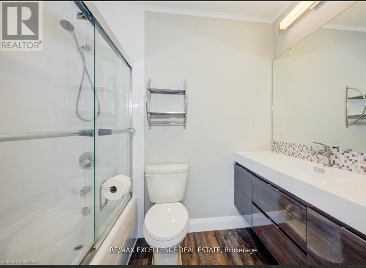 55 - 30 Green Valley Drive, Kitchener, Ontario  N2P 1G8 - Photo 17 - X12525892