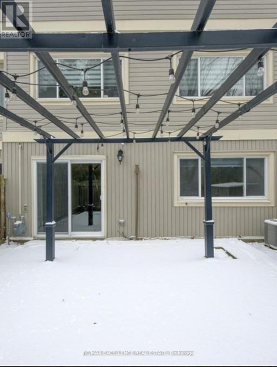 55 - 30 Green Valley Drive, Kitchener, Ontario  N2P 1G8 - Photo 19 - X12525892