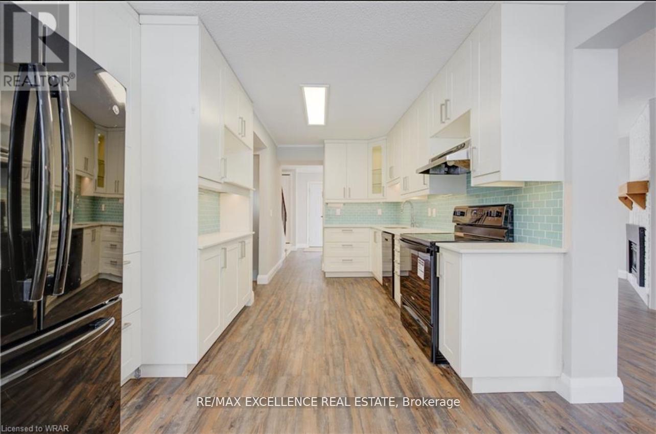 55 - 30 Green Valley Drive, Kitchener, Ontario  N2P 1G8 - Photo 5 - X12525892