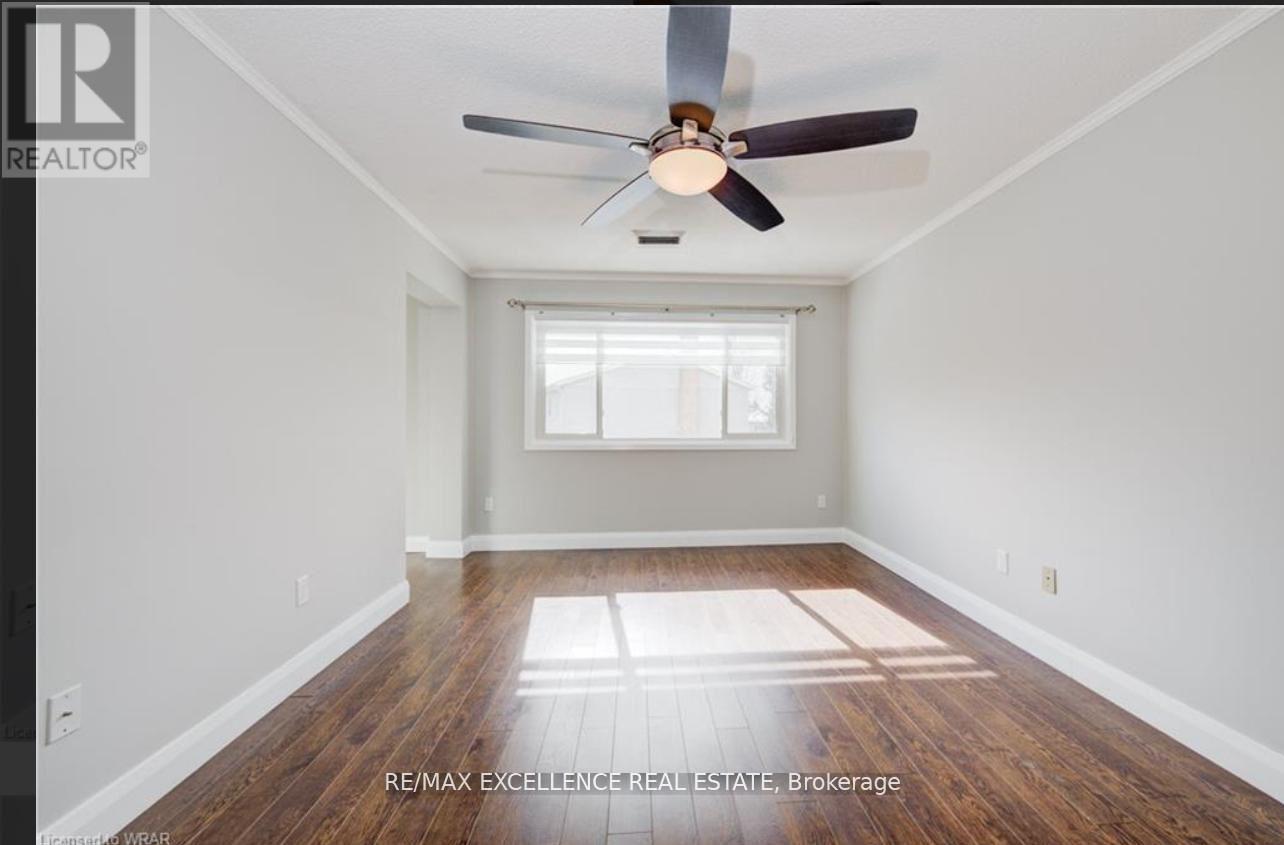 55 - 30 Green Valley Drive, Kitchener, Ontario  N2P 1G8 - Photo 8 - X12525892