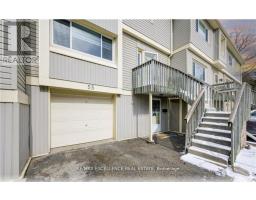 55 - 30 GREEN VALLEY DRIVE, Kitchener, Ontario