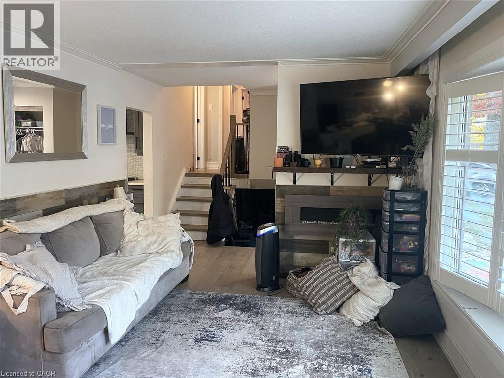 2402 Grenallen Drive, Burlington, Ontario  L7P 1V9 - Photo 9 - 40786468