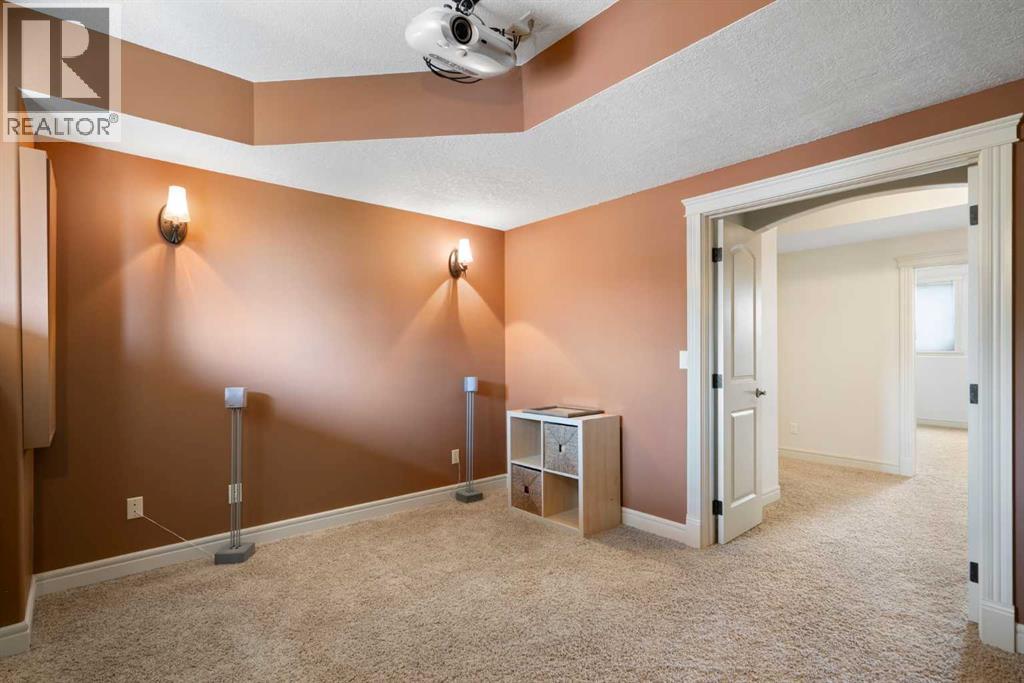 104 Grizzly Rise, Rural Rocky View County, Alberta  T4C 0B5 - Photo 38 - A2254075