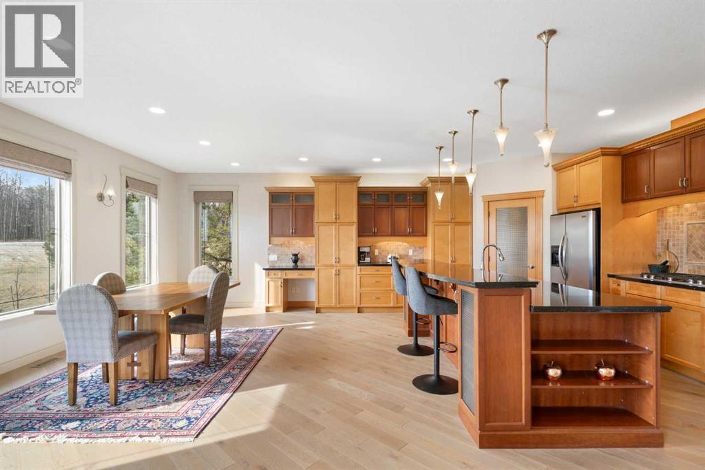 104 Grizzly Rise, Rural Rocky View County, Alberta  T4C 0B5 - Photo 7 - A2254075