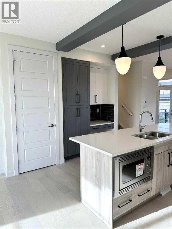 220 Waterford Heath, Chestermere, Alberta  T1X 2Z7 - Photo 9 - A2269514