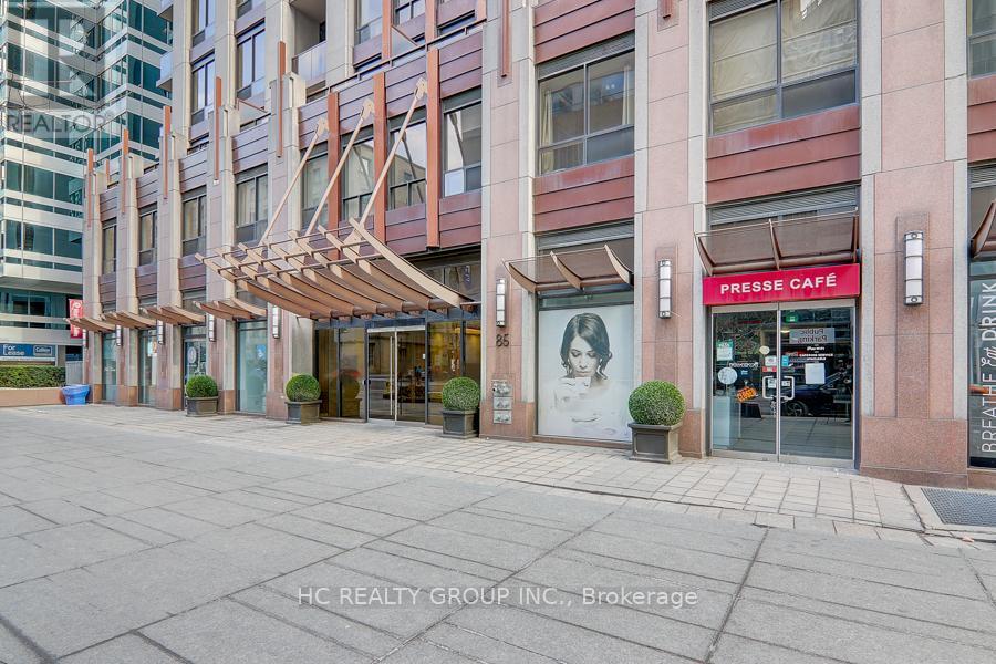 412 - 85 Bloor Street E, Toronto, Ontario  M4W 3Y1 - Photo 2 - C12525936
