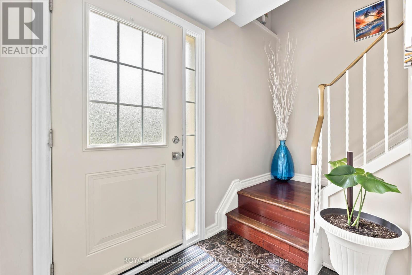 85 Bradstone Square, Toronto, Ontario  M1B 1W1 - Photo 9 - E12525934