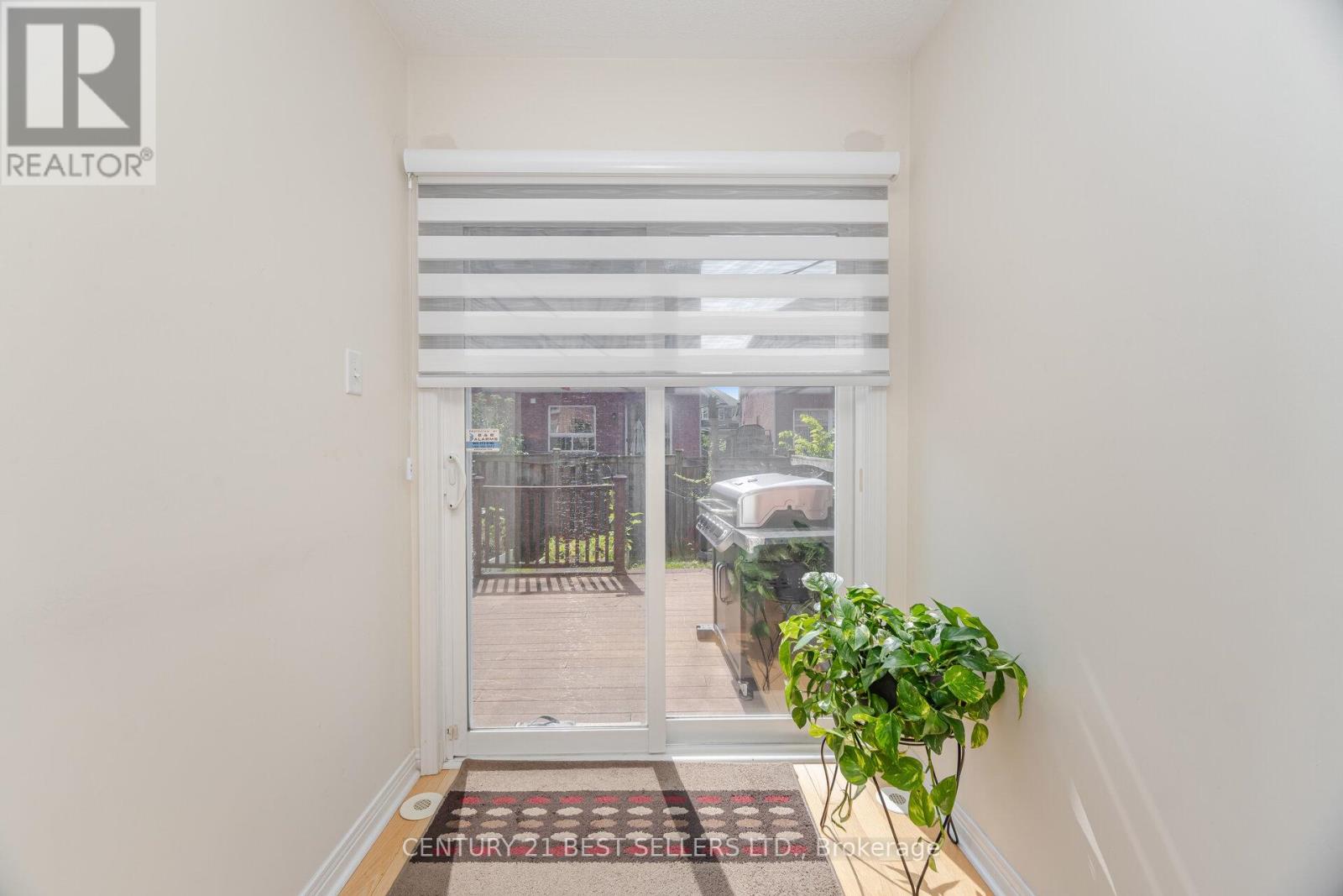 82 Pilkington Drive, Toronto, Ontario  M1L 0A7 - Photo 11 - E12525938