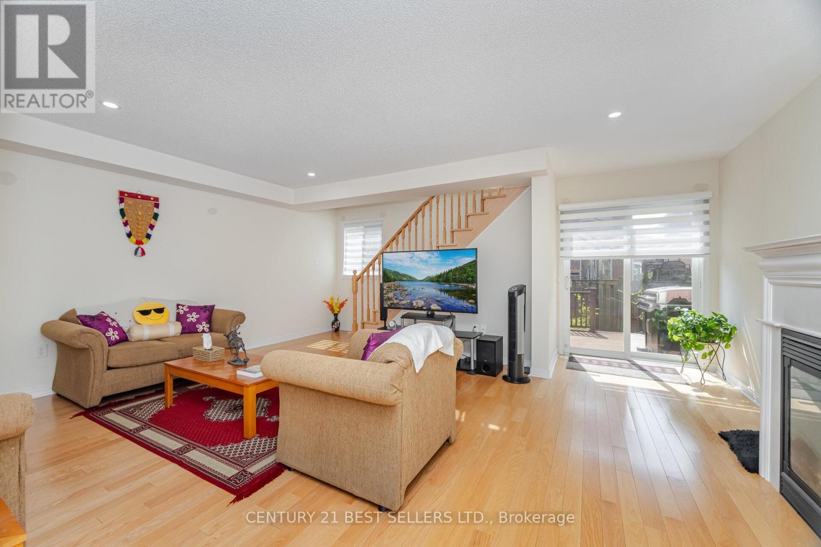 82 Pilkington Drive, Toronto, Ontario  M1L 0A7 - Photo 6 - E12525938