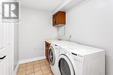 37 Cabinet Crescent, Vaughan, Ontario  L4L 6H9 - Photo 18 - N12525920