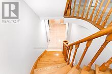 37 Cabinet Crescent, Vaughan, Ontario  L4L 6H9 - Photo 34 - N12525920