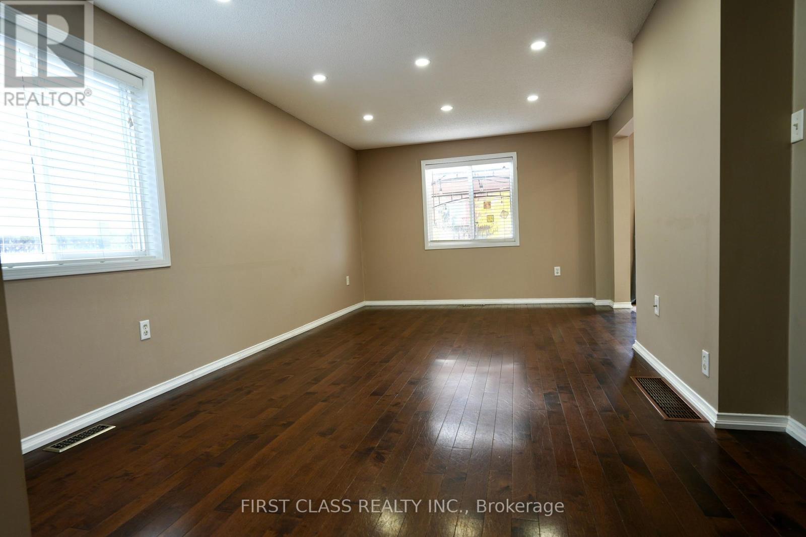 13 Benjamin Lane, Barrie, Ontario  L4N 0S3 - Photo 19 - S12525974