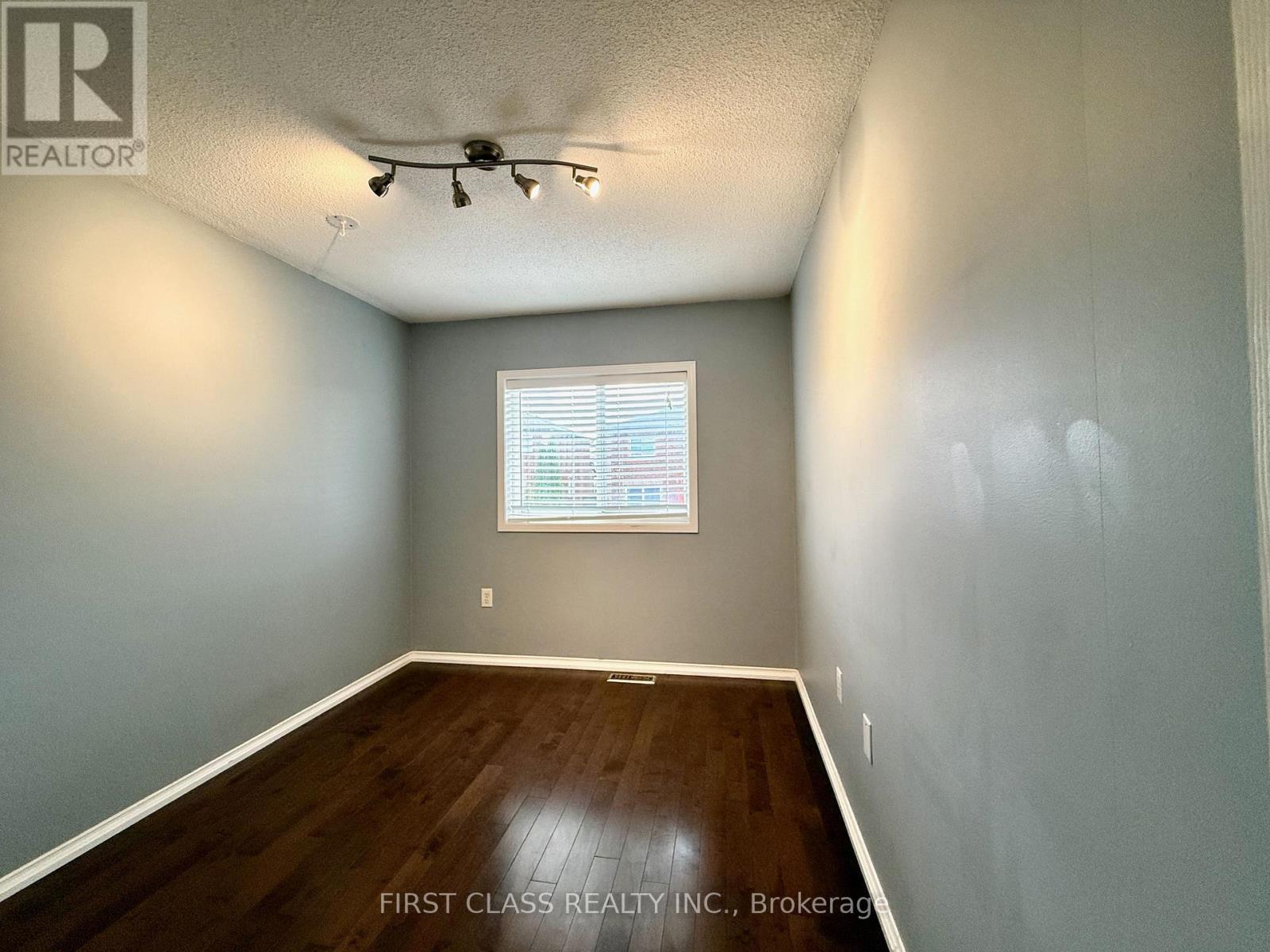 13 Benjamin Lane, Barrie, Ontario  L4N 0S3 - Photo 34 - S12525974