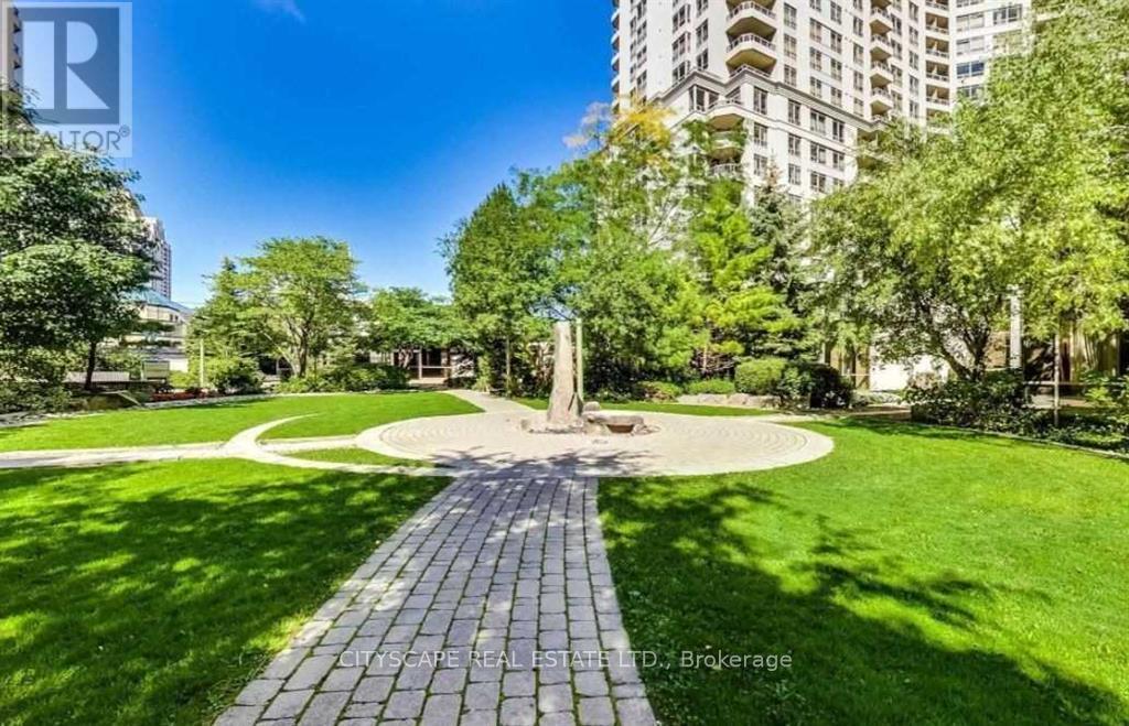 2416 - 3880 Duke Of York Boulevard, Mississauga, Ontario  L5B 4M7 - Photo 23 - W12525916