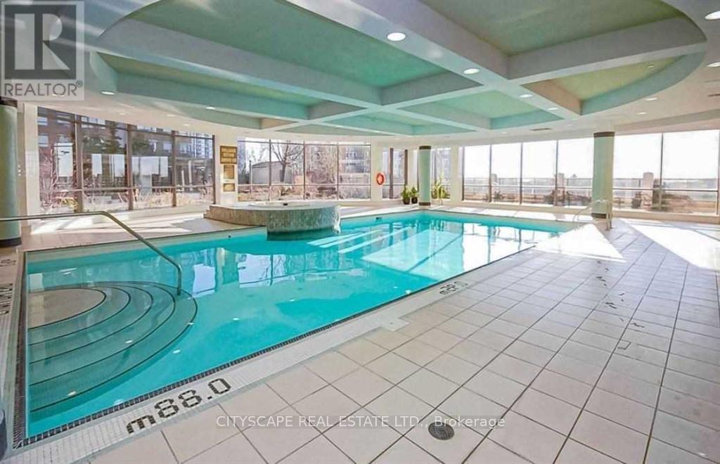 2416 - 3880 Duke Of York Boulevard, Mississauga, Ontario  L5B 4M7 - Photo 25 - W12525916