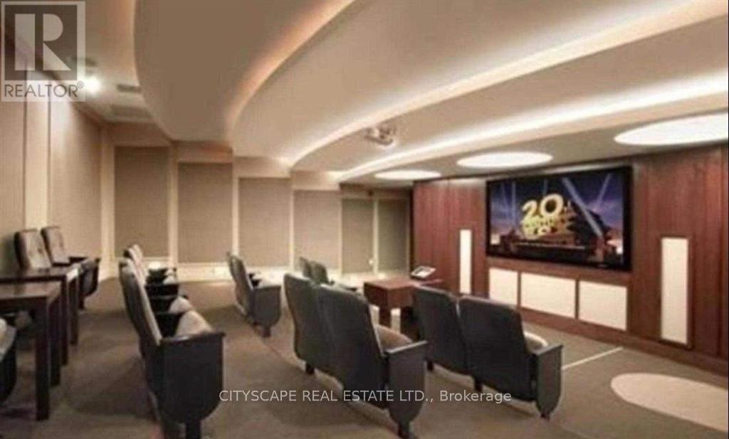 2416 - 3880 Duke Of York Boulevard, Mississauga, Ontario  L5B 4M7 - Photo 27 - W12525916