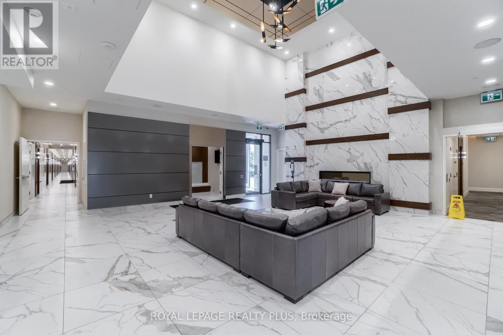 620 - 1050 Main Street E, Milton, Ontario  L9T 9M3 - Photo 3 - W12525950