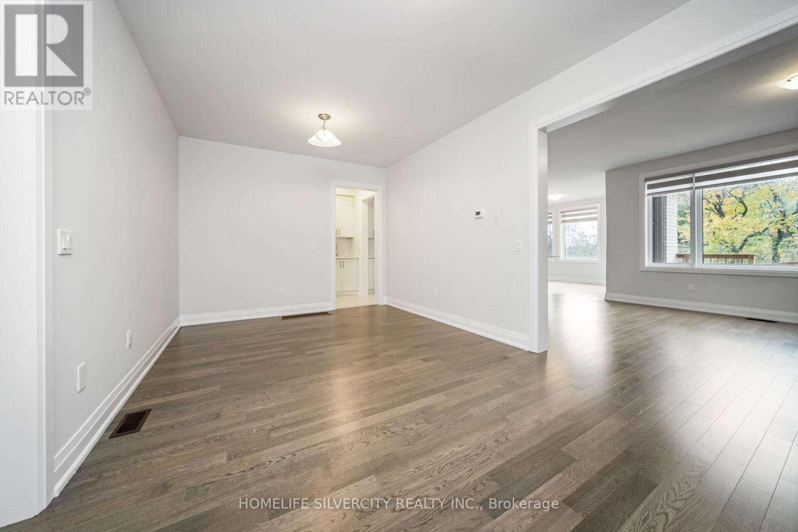 149 Harwood Avenue, Woodstock, Ontario  N4T 0P8 - Photo 9 - X12525940