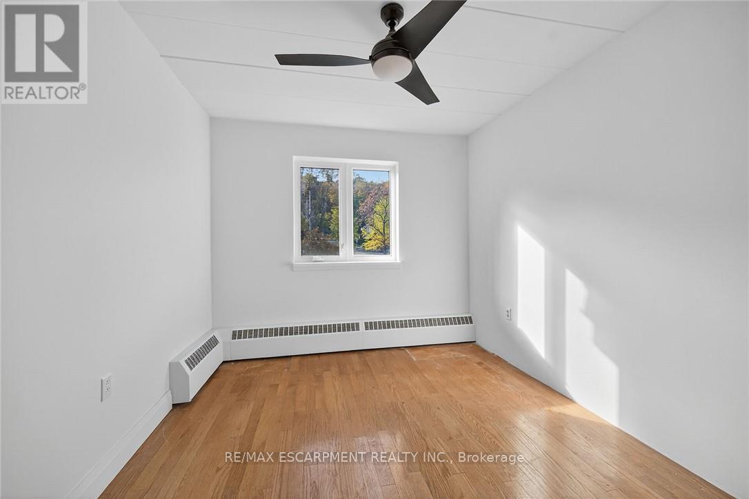 405 - 107 St Josephs Drive, Hamilton, Ontario  L8N 2G1 - Photo 9 - X12525944