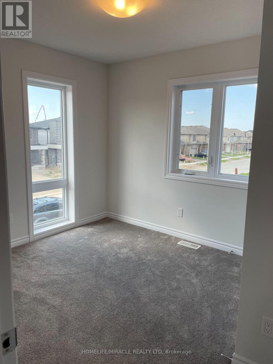 3001 Turner Crescent, London South, Ontario  N6M 0J3 - Photo 16 - X12525966