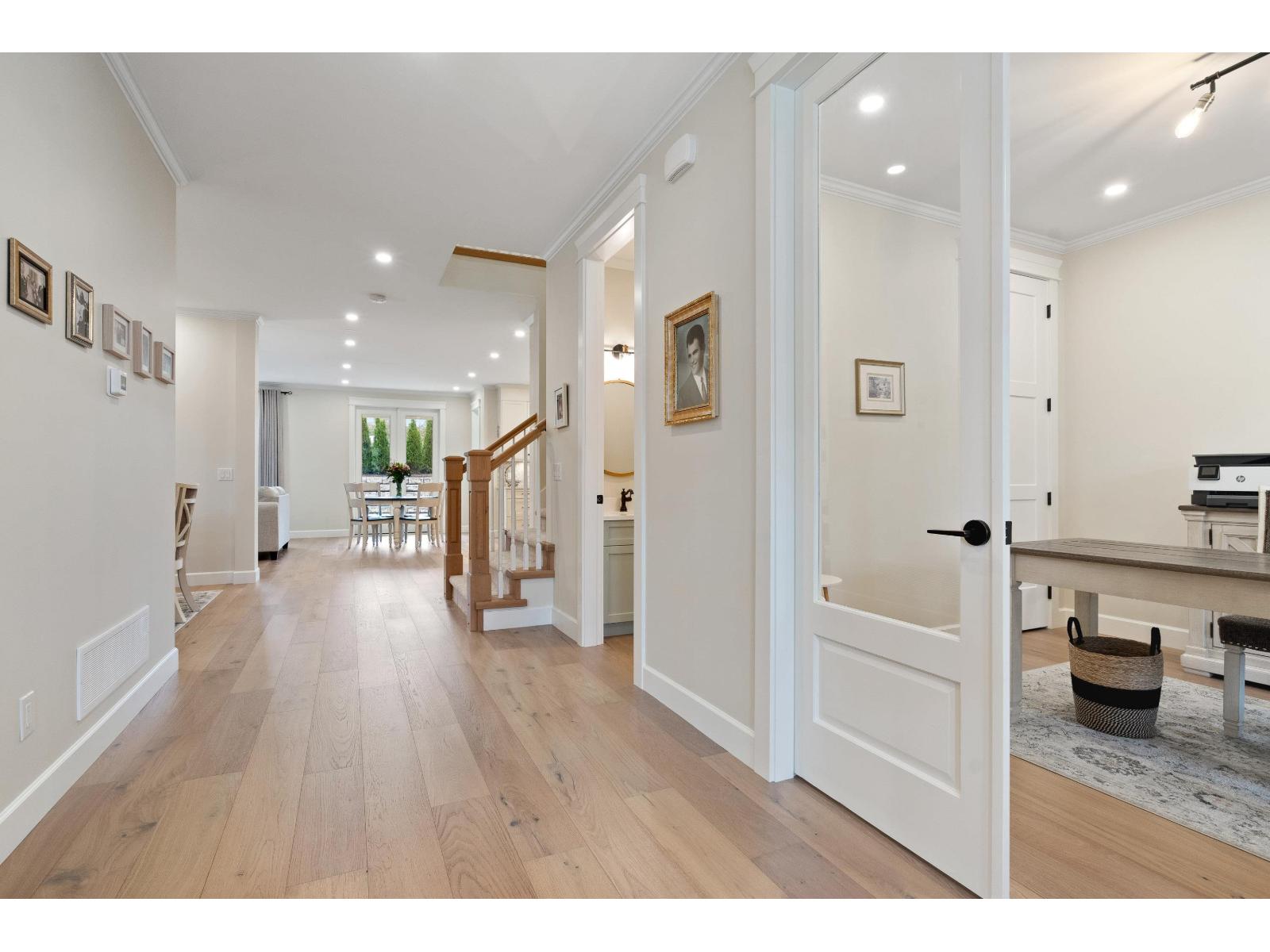 29599 Corvina Court, Abbotsford, British Columbia  V4X 0A6 - Photo 2 - R3065611