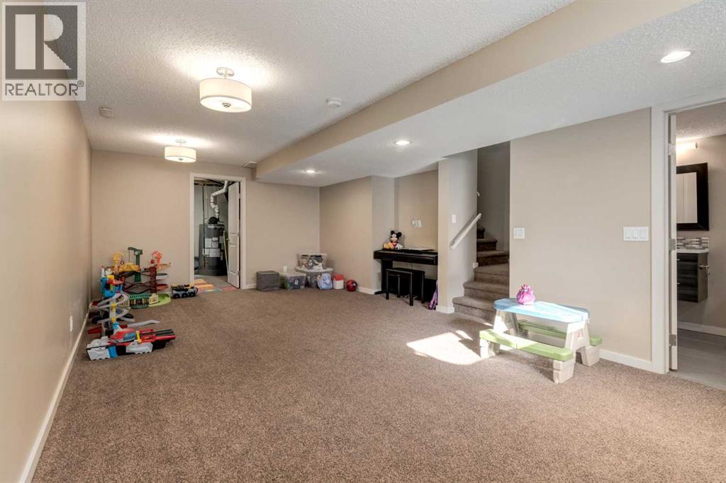 152 New Brighton Grove Se, Calgary, Alberta  T2Z 1G1 - Photo 24 - A2268532