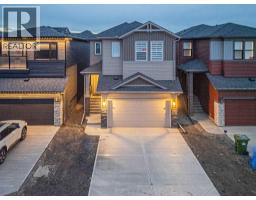 65 Amblefield View NW, Calgary, Alberta