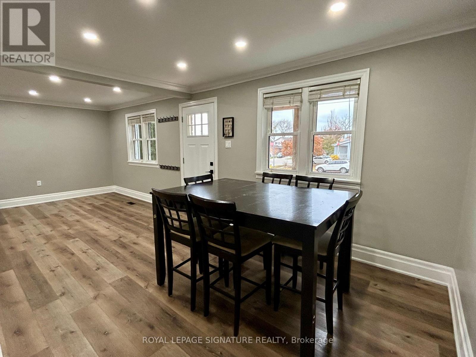 55 Stafford Street, Woodstock, Ontario  N4S 3Z8 - Photo 10 - X12520750