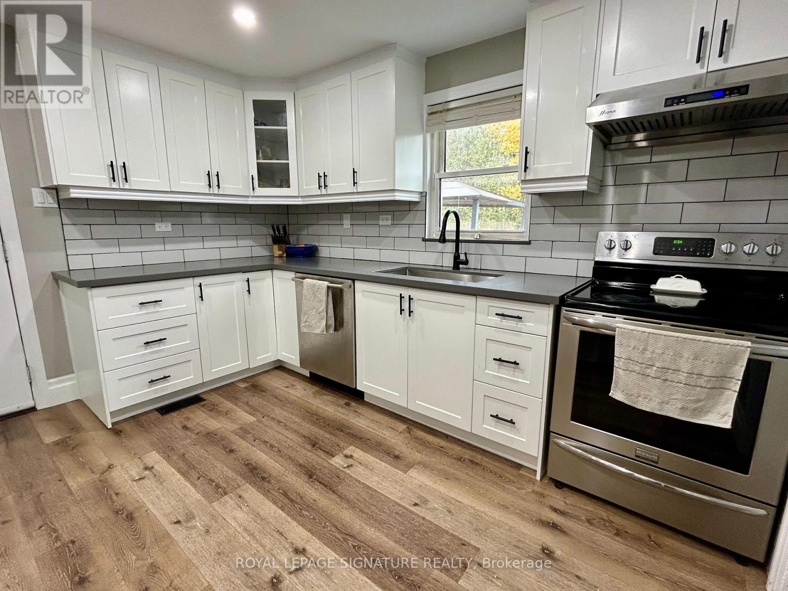 55 Stafford Street, Woodstock, Ontario  N4S 3Z8 - Photo 14 - X12520750