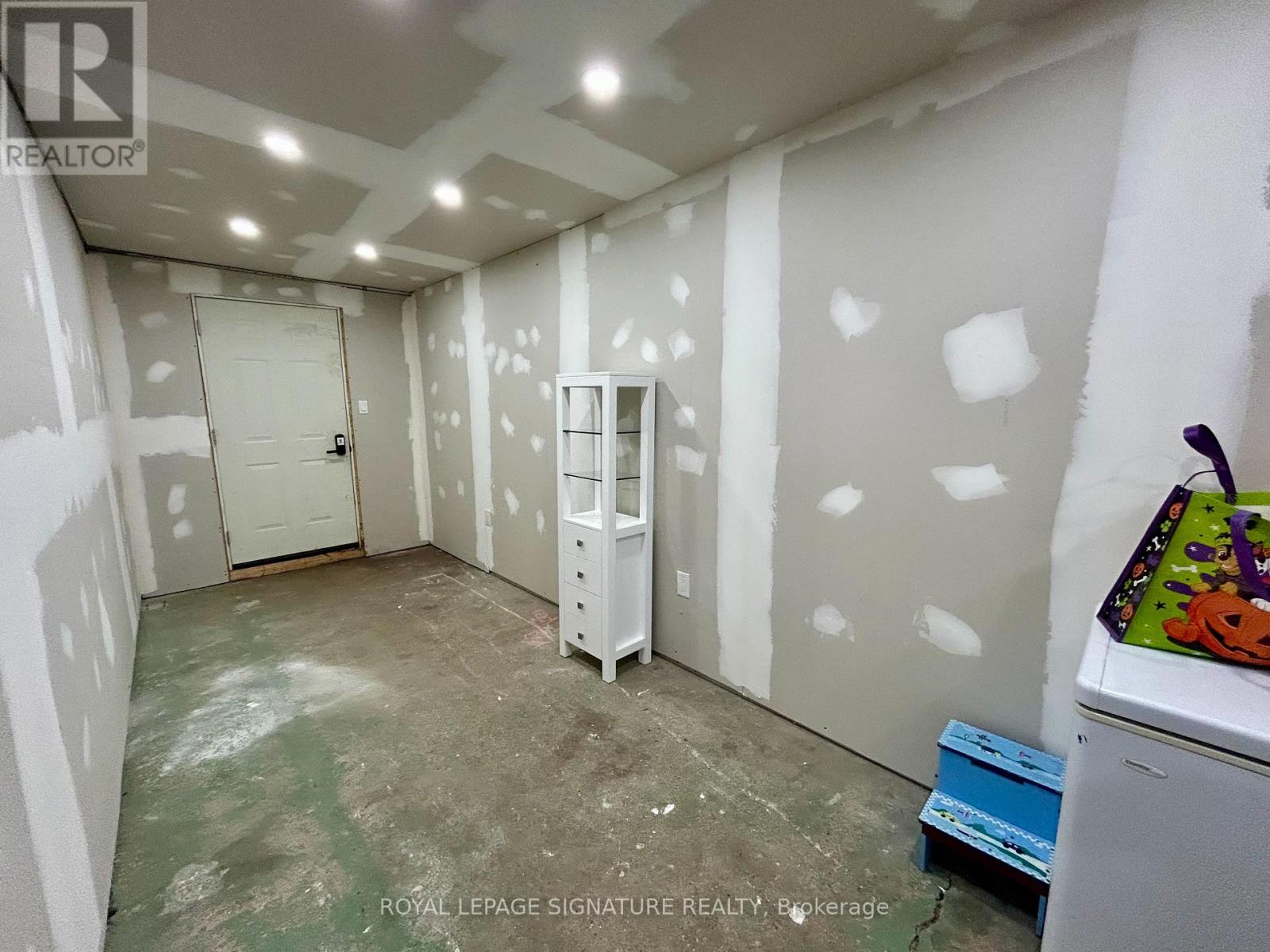 55 Stafford Street, Woodstock, Ontario  N4S 3Z8 - Photo 39 - X12520750