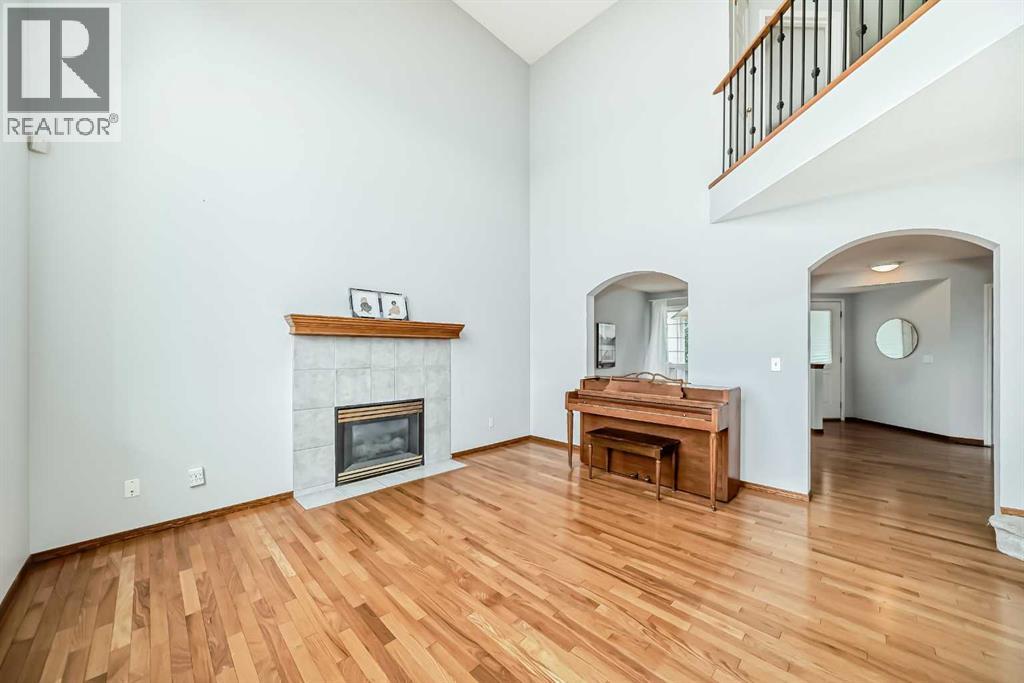 307 Edgebrook Park Nw, Calgary, Alberta  t3a 5t4 - Photo 3 - A2256021