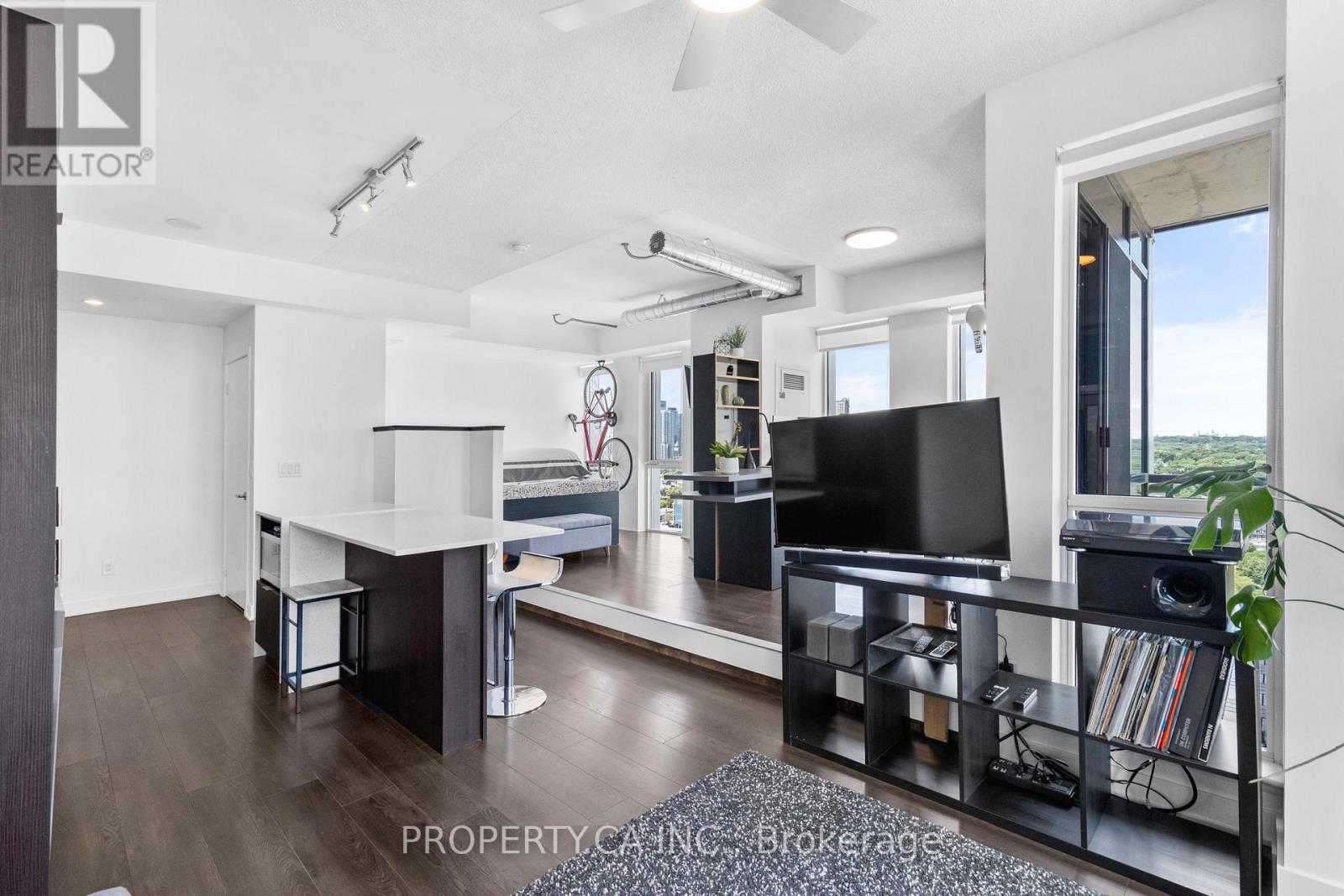 2212 - 170 Sumach Street, Toronto, Ontario  M5A 0C3 - Photo 17 - C12525978