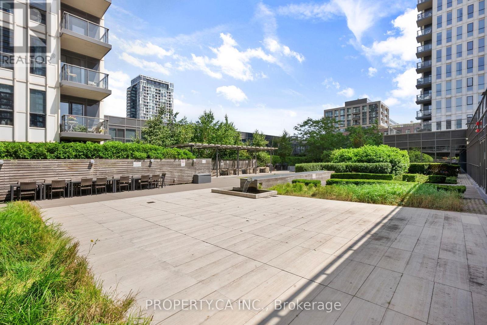 2212 - 170 Sumach Street, Toronto, Ontario  M5A 0C3 - Photo 35 - C12525978