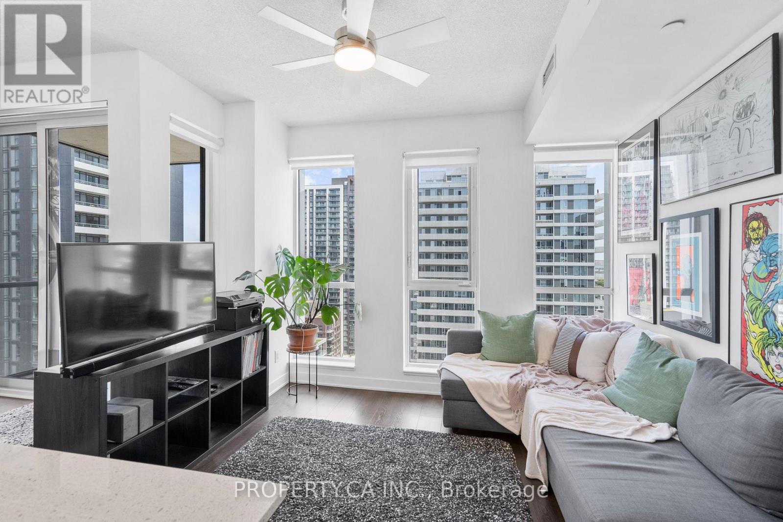 2212 - 170 Sumach Street, Toronto, Ontario  M5A 0C3 - Photo 5 - C12525978