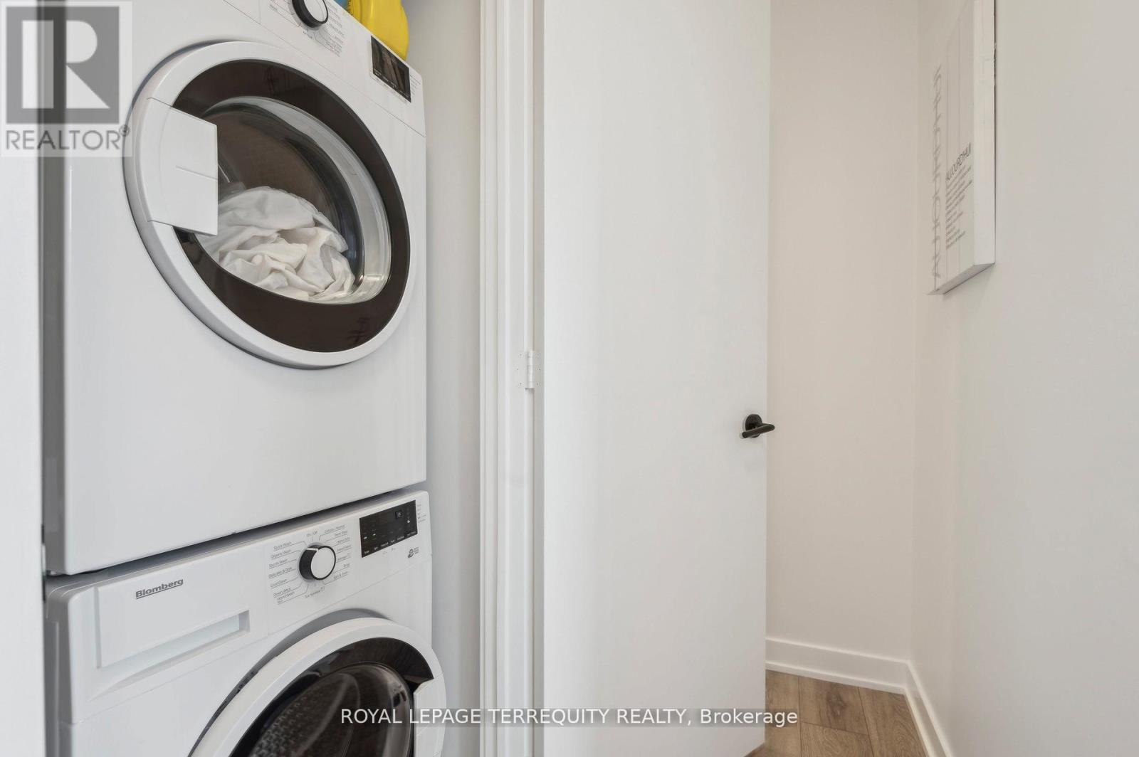 1902 - 108 Peter Street, Toronto, Ontario  M5V 0W2 - Photo 40 - C12525998