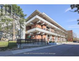 215 - 140 LEEWARD GLENWAY, Toronto, Ontario