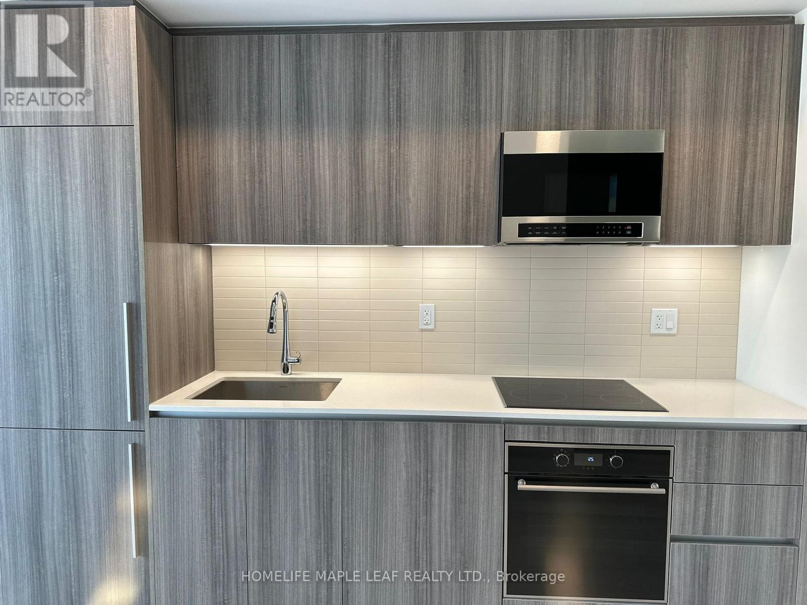 4504 - 8 Cumberland Street, Toronto, Ontario  M4W 0B6 - Photo 2 - C12526022