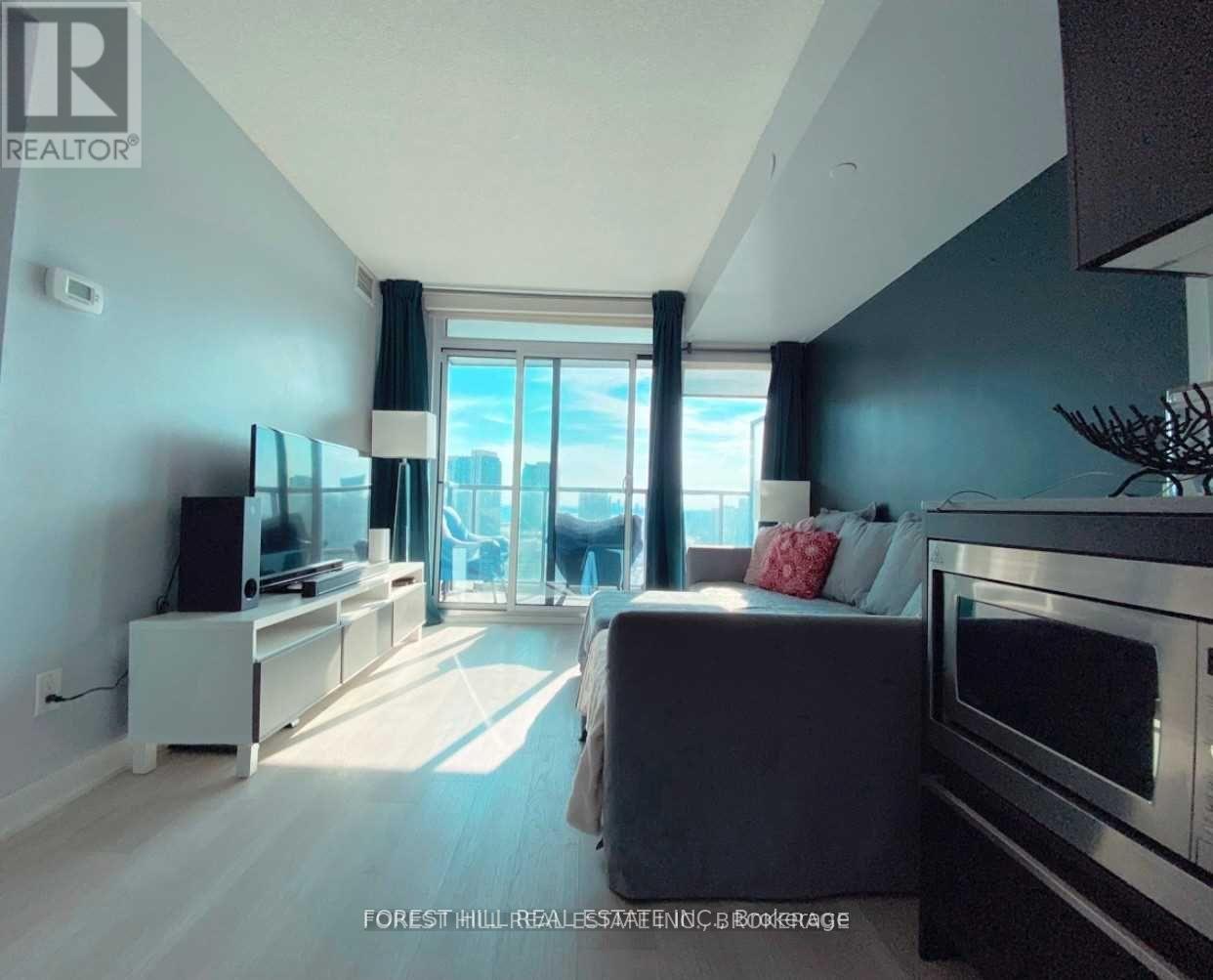 2903 - 70 Queens Wharf Road, Toronto, Ontario  M5V 0J2 - Photo 9 - C12526036