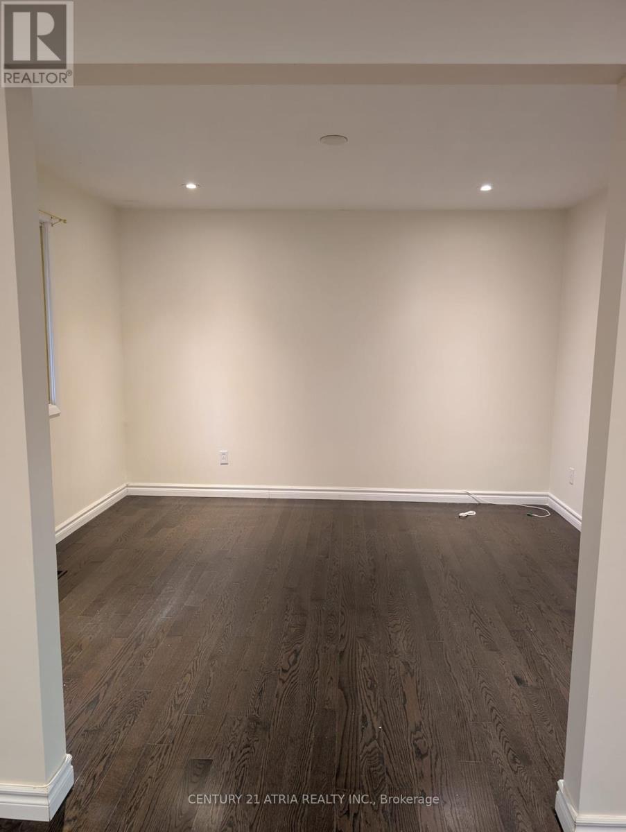 Main - 7 Fluellen Drive, Toronto, Ontario  M1W 2B2 - Photo 15 - E12525988