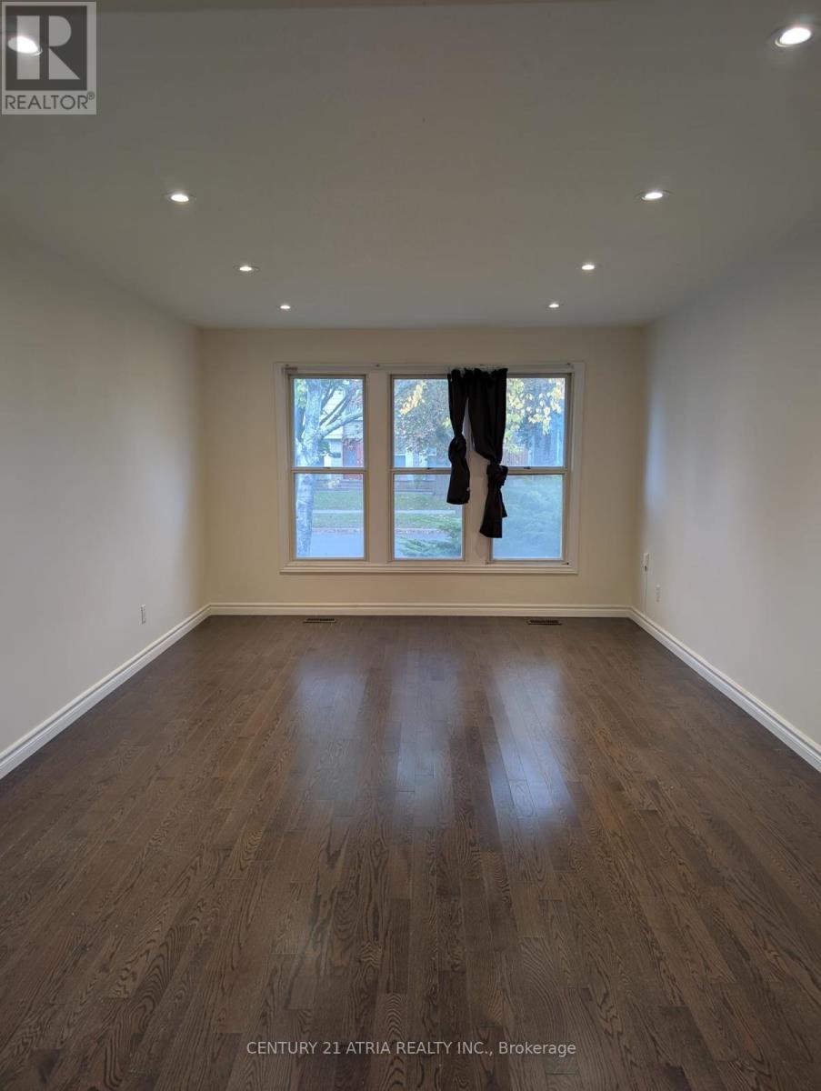 Main - 7 Fluellen Drive, Toronto, Ontario  M1W 2B2 - Photo 16 - E12525988