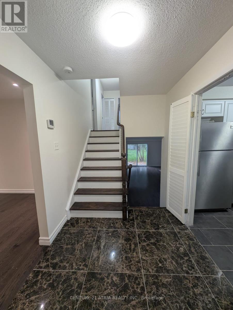 Main - 7 Fluellen Drive, Toronto, Ontario  M1W 2B2 - Photo 6 - E12525988