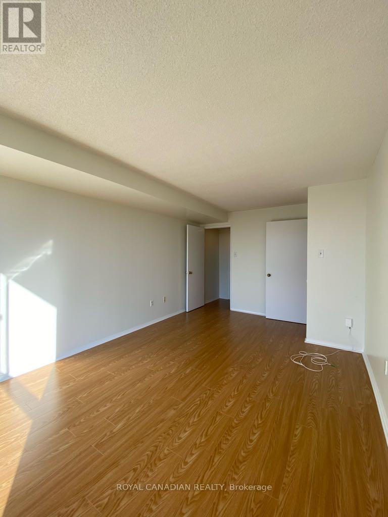 412 - 4185 Shipp Drive, Mississauga, Ontario  L4Z 2Y8 - Photo 8 - W12525908