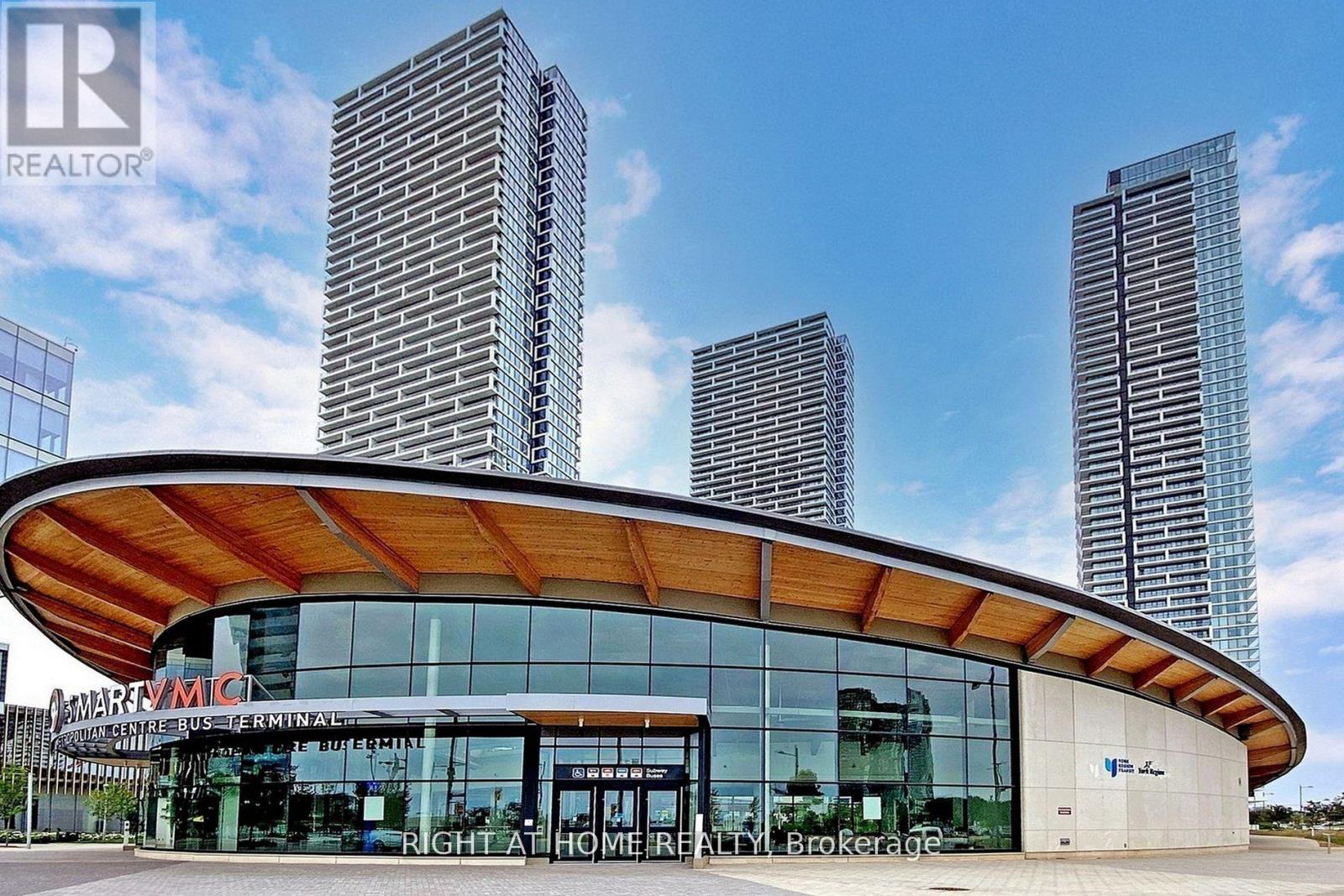 4209 - 7890 Jane Street, Vaughan, Ontario  L4K 0K9 - Photo 2 - N12526026