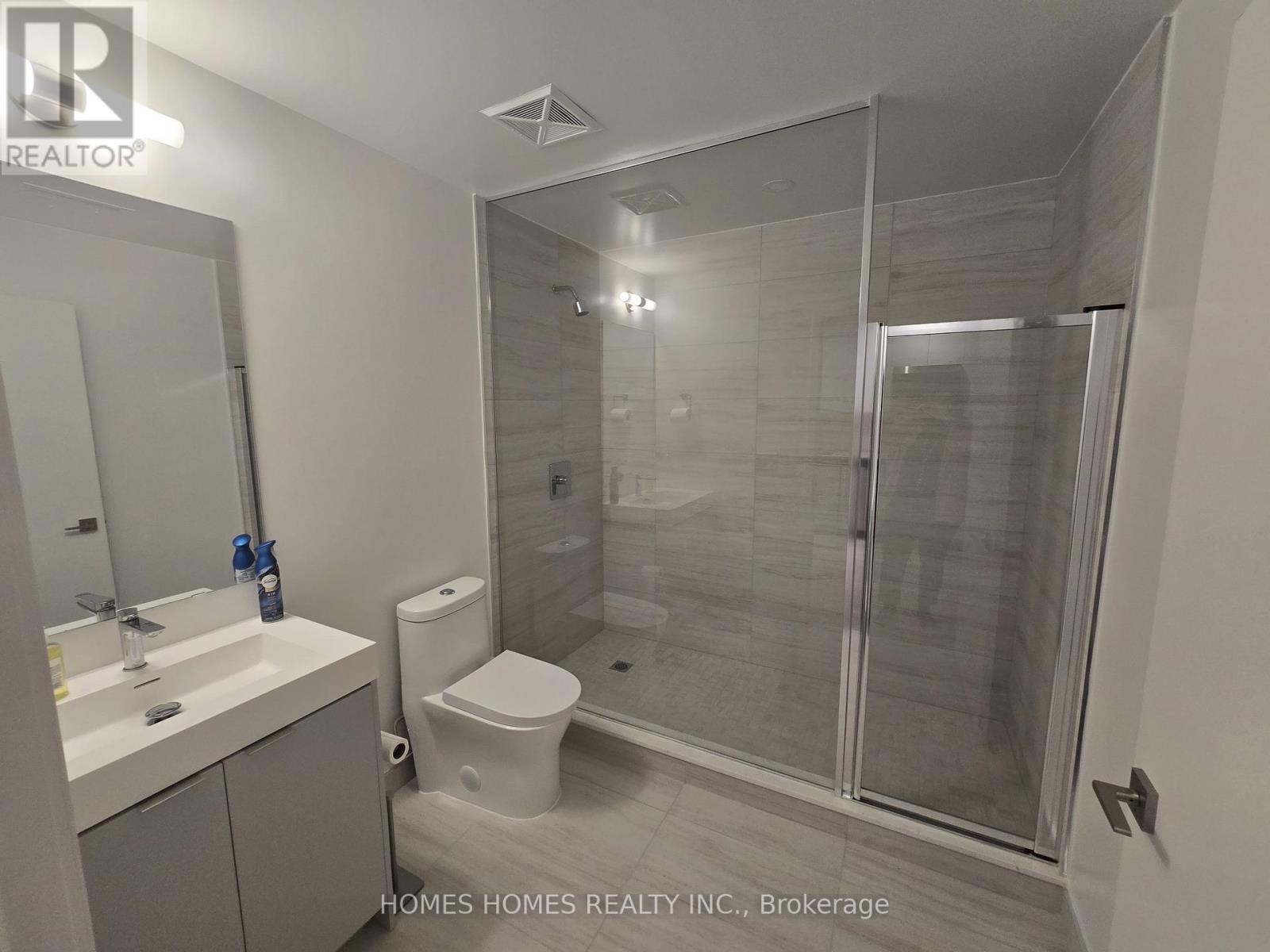 2105 - 474 Caldari Road, Vaughan, Ontario  L4K 0R5 - Photo 12 - N12526038